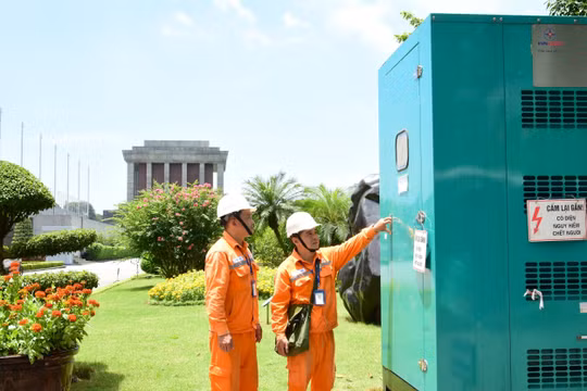 Những người “giữ nguồn sáng” để từng khoảnh khắc của chuỗi sự kiện A80 được trọn vẹn