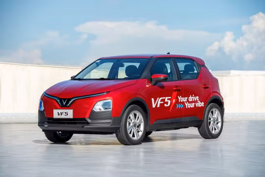 Tài xế Xanh SM có thể mua xe điện VinFast không cần vốn