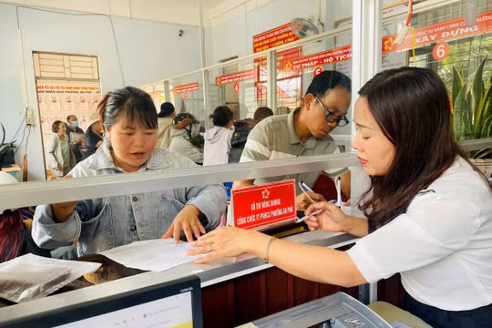 Đón gần 400 cán bộ xuống Gia Lai mới làm việc vào đầu tuần và đưa về vào cuối tuần