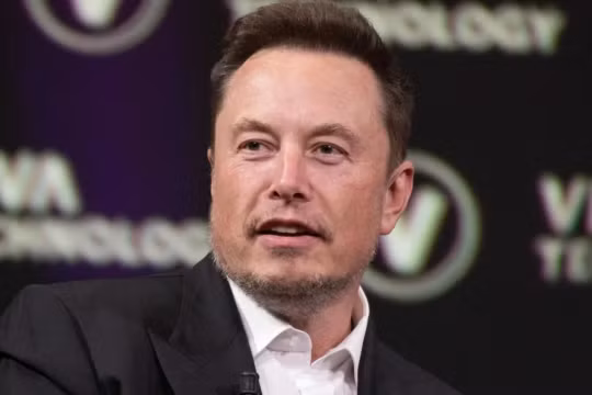 Elon Musk dẫn đầu đề nghị mua OpenAI với giá gần 100 tỷ USD