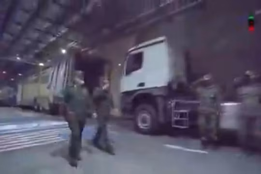 Iran công bố cơ sở tên lửa ngầm và phát triển 'tên lửa đặc biệt mới'