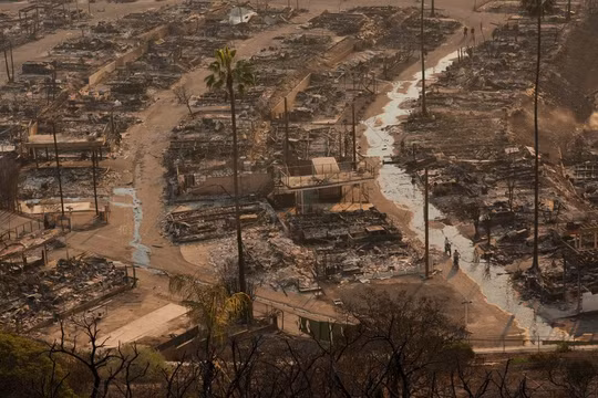 Mối liên hệ rõ ràng giữa cháy rừng ở Los Angeles và biến đổi khí hậu