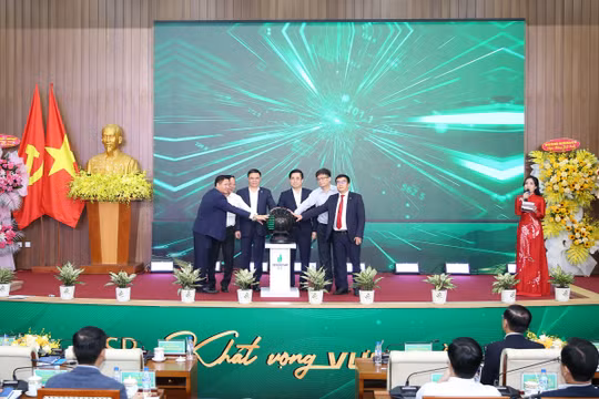 “Đổi mới mô hình kinh doanh, tăng trưởng hai con số trong năm 2026”