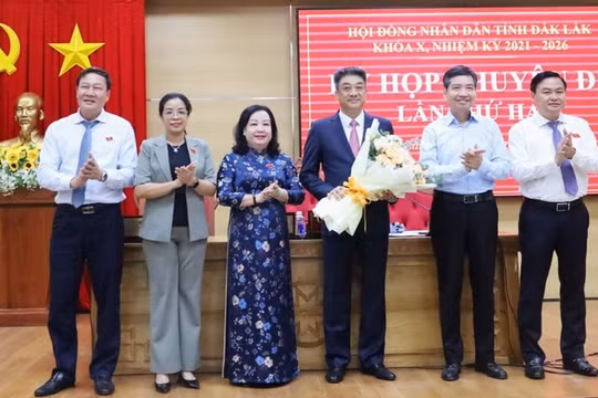 Ông Từ Thái Giang được bầu giữ chức Phó Chủ tịch HĐND tỉnh Đắk Lắk