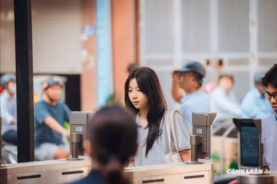 Phụ huynh lo lắng trước khả năng con phải học sáng thứ Bảy