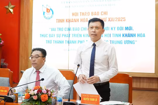 Luật báo chí (sửa đổi): Đừng chỉ nghĩ cách cứu báo chí mà hãy giúp báo chí sống bằng giá trị của mình