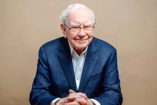 Tỷ phú Warren Buffett quyên góp kỷ lục 6 tỷ USD cổ phiếu cho từ thiện