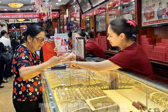 Quy định thu nhập từ mua bán vàng thuộc diện chịu thuế để hạn chế đầu cơ