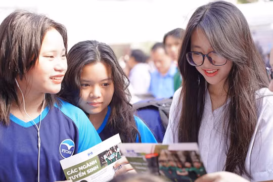 Biến động tuyển sinh tăng thêm nhiều cơ hội cho thí sinh lựa chọn ngành nghề