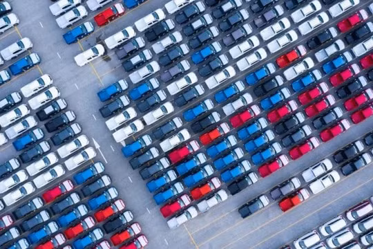 Ngành công nghiệp ô tô chuẩn bị đối phó với thuế nhập khẩu mới của Mỹ