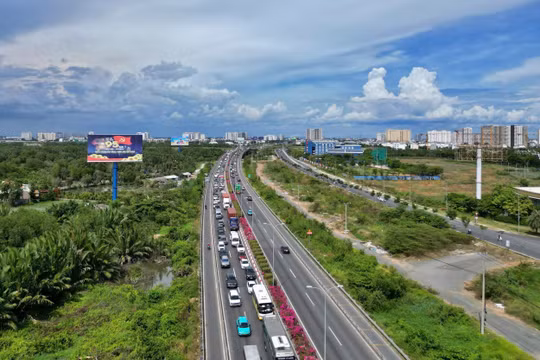 Nghỉ lễ Giỗ Tổ Hùng Vương, giao thông đường bộ cơ bản ổn định