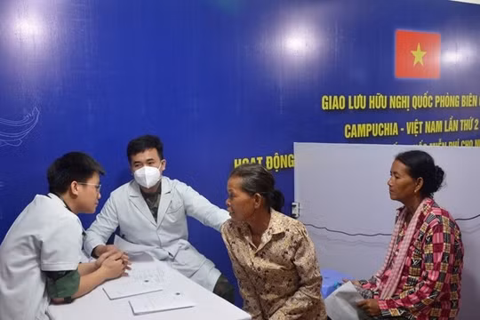 Nhịp cầu quân y nơi biên giới góp phần vun đắp tình hữu nghị Việt Nam – Campuchia