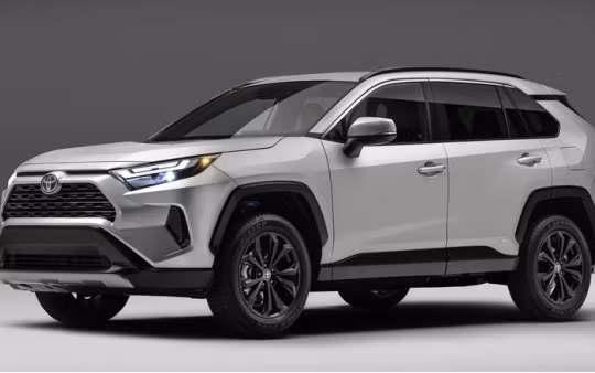 Mẹo mở đèn pha khiến xe Toyota dễ bị trộm nhắm tới