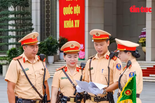Công an Hà Nội triển khai phương án bảo đảm trật tự an toàn giao thông phục vụ Kỳ họp Quốc hội
