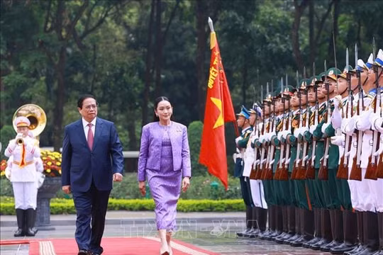 Thủ tướng Phạm Minh Chính chủ trì lễ đón Thủ tướng Thái Lan thăm chính thức Việt Nam