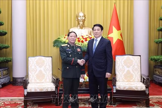 Vun đắp mối quan hệ hữu nghị vĩ đại, đoàn kết đặc biệt, hợp tác toàn diện Việt Nam - Lào