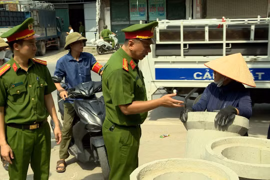 Hà Nội: Tăng cường kiểm tra, xử lý vi phạm trật tự đô thị tại địa phương