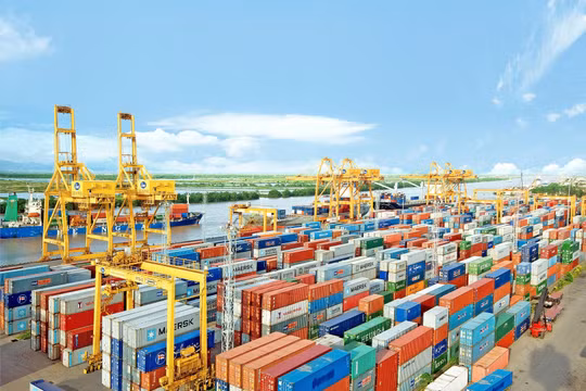 Mỹ áp mức thuế 46% đối với hàng hóa Việt Nam: Cần nâng cao năng lực cạnh tranh của hàng hóa trong dài hạn
