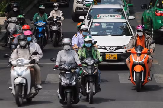 Dự báo thời tiết ngày 4/4: TP HCM nắng nóng gay gắt, có nơi trên 36 độ