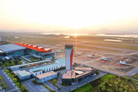 Phát triển hạ tầng hàng không: “Doanh nghiệp tư nhân làm nhanh, quyết liệt, không đội vốn”