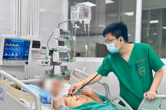 Không tiêm vắc xin, hậu quả khôn lường: Nam sinh 17 tuổi bị viêm não Nhật Bản, tổn thương thần kinh nặng