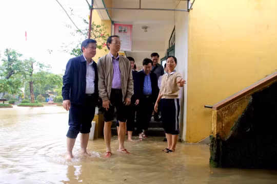 3 học sinh thiệt mạng sau lũ, Bộ GD&ĐT yêu cầu bảo đảm an toàn trường học