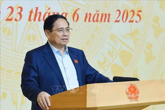 Thủ tướng Phạm Minh Chính: Triệt phá tận gốc tình trạng buôn bán thuốc chữa bệnh giả, thực phẩm giả