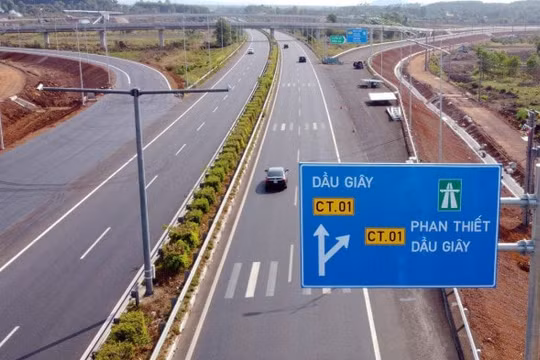 Thí điểm tổ chức lại giao thông trên cao tốc Phan Thiết - Dầu Giây