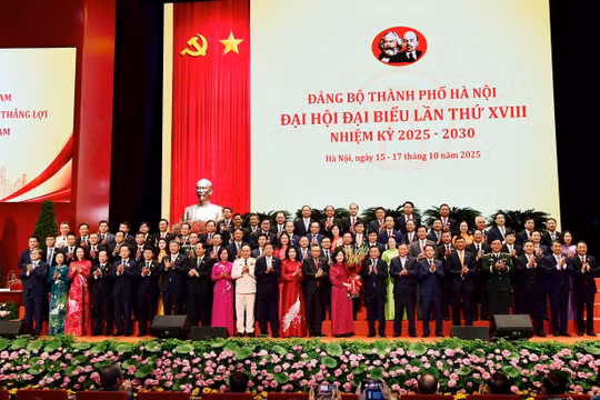 Thủ đô Hà Nội hành động vì bầu không khí trong lành, những dòng sông sạch và giao thông thông suốt