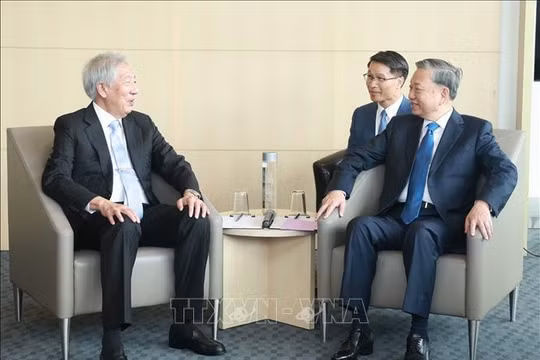 Tổng Bí thư Tô Lâm tiếp Bộ trưởng Cao cấp, Bộ trưởng Điều phối an ninh quốc gia Singapore
