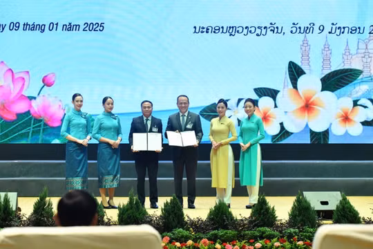 Vietnam Airlines và Lao Airlines thúc đẩy hợp tác chiến lược