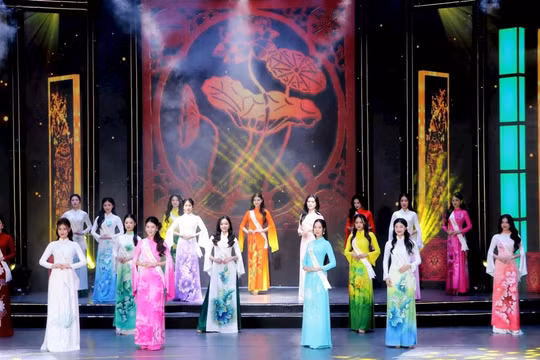 16 thí sinh lọt vào chung kết Hoa hậu di sản áo dài Việt Nam