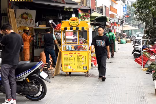 Giá thuê thấp có thể biến vỉa hè thành "chợ"