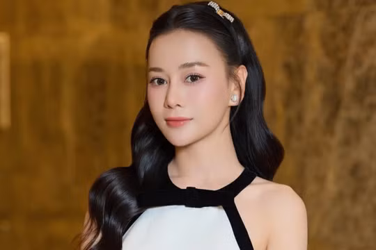 Phương Oanh có động thái mới trên Facebook, thu hút sự chú ý của cộng đồng mạng