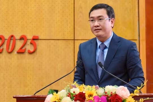 Phê chuẩn ông Nguyễn Cảnh Toàn giữ chức Chủ tịch UBND tỉnh Lạng Sơn