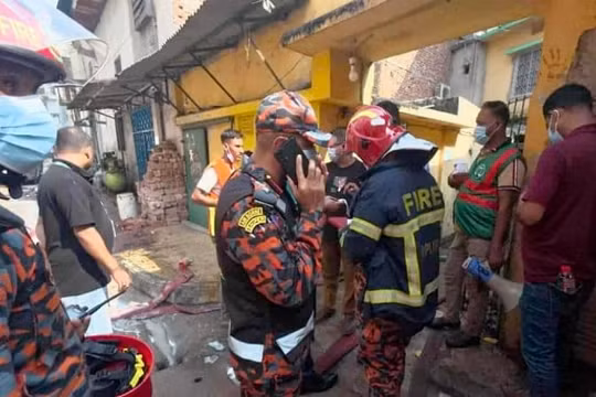 Bangladesh: Cháy lớn tại nhà máy may, 9 người thiệt mạng