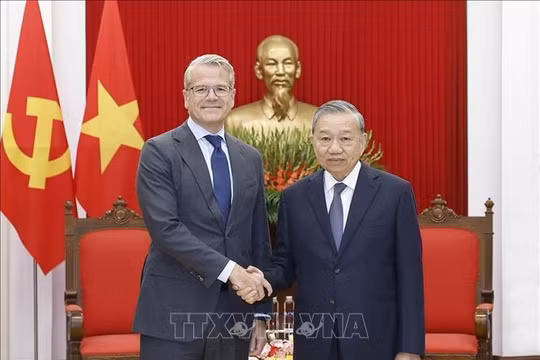 Tổng Bí thư Tô Lâm tiếp Giám đốc Tập đoàn A.P.Moller - Maersk