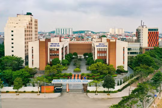 Hai trường chuyên ở Bắc Ninh đổi tên sau sáp nhập, nhiều ý kiến tiếc nuối