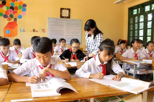 Nghị quyết của Bộ Chính trị về đột phá phát triển giáo dục và đào tạo