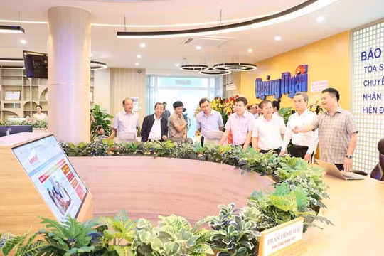 Thời điểm vàng cho báo chí địa phương tái cấu trúc