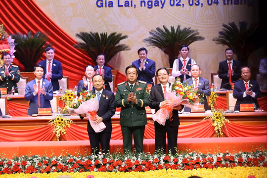 Phó Tổng Tham mưu trưởng Quân đội nhân dân Việt Nam được chỉ định làm Bí thư Tỉnh ủy Gia Lai