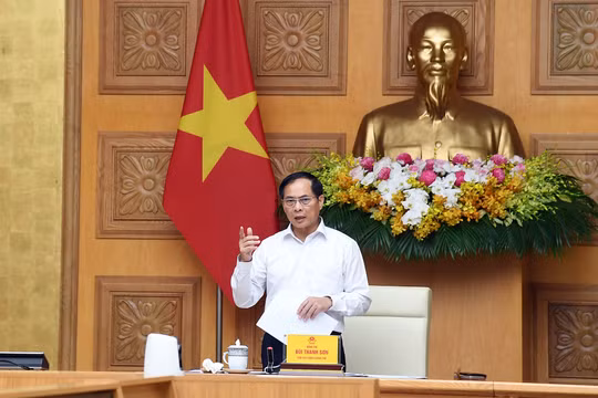 Không vì sáp nhập đơn vị hành chính mà buông lỏng công cuộc đấu tranh chống hàng giả