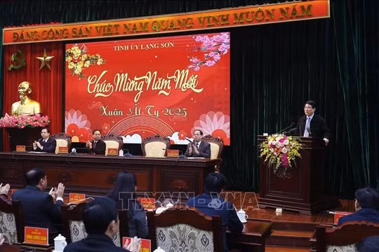 Chủ tịch nước Lương Cường thăm và làm việc với Tỉnh ủy Lạng Sơn