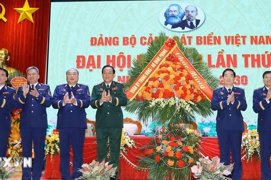Cảnh sát biển Việt Nam phát huy truyền thống đơn vị anh hùng