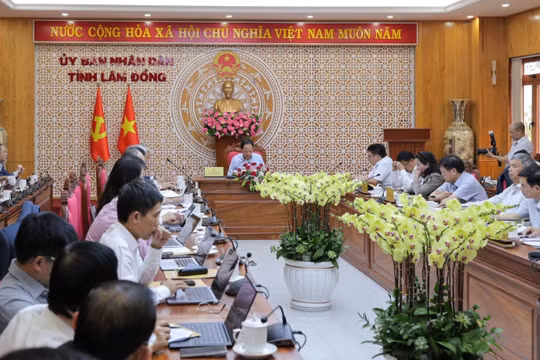 Tập đoàn Công nghiệp Than - Khoáng sản Việt Nam làm việc với lãnh đạo tỉnh Lâm Đồng