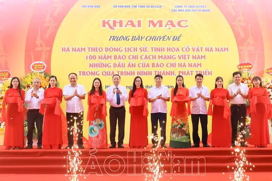 Hà Nam khai mạc trưng bày chuyên đề về lịch sử, cổ vật và 100 năm Báo chí Cách mạng Việt Nam