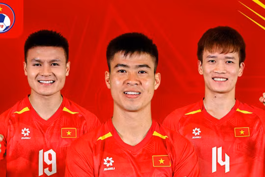 3 cầu thủ Việt Nam chuẩn bị đấu Man Utd