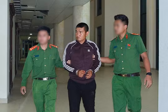 Đối tượng truy nã đặc biệt nguy hiểm trong đường dây vận chuyển 18 bánh hêrôin tại Nghệ An bị bắt