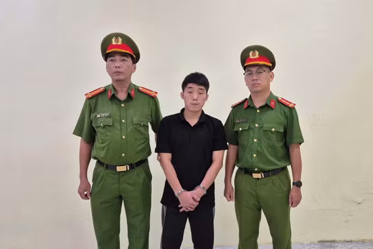 Lý do chủ tài khoản TikTok 'Dù Bầu Trời' bị bắt