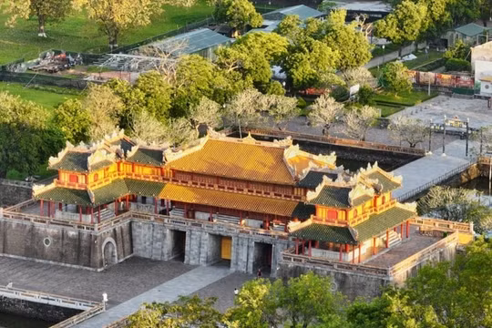 Trao 20 giải thưởng tại triển lãm 'Việt Nam qua ống kính nhiếp ảnh gia quốc tế'